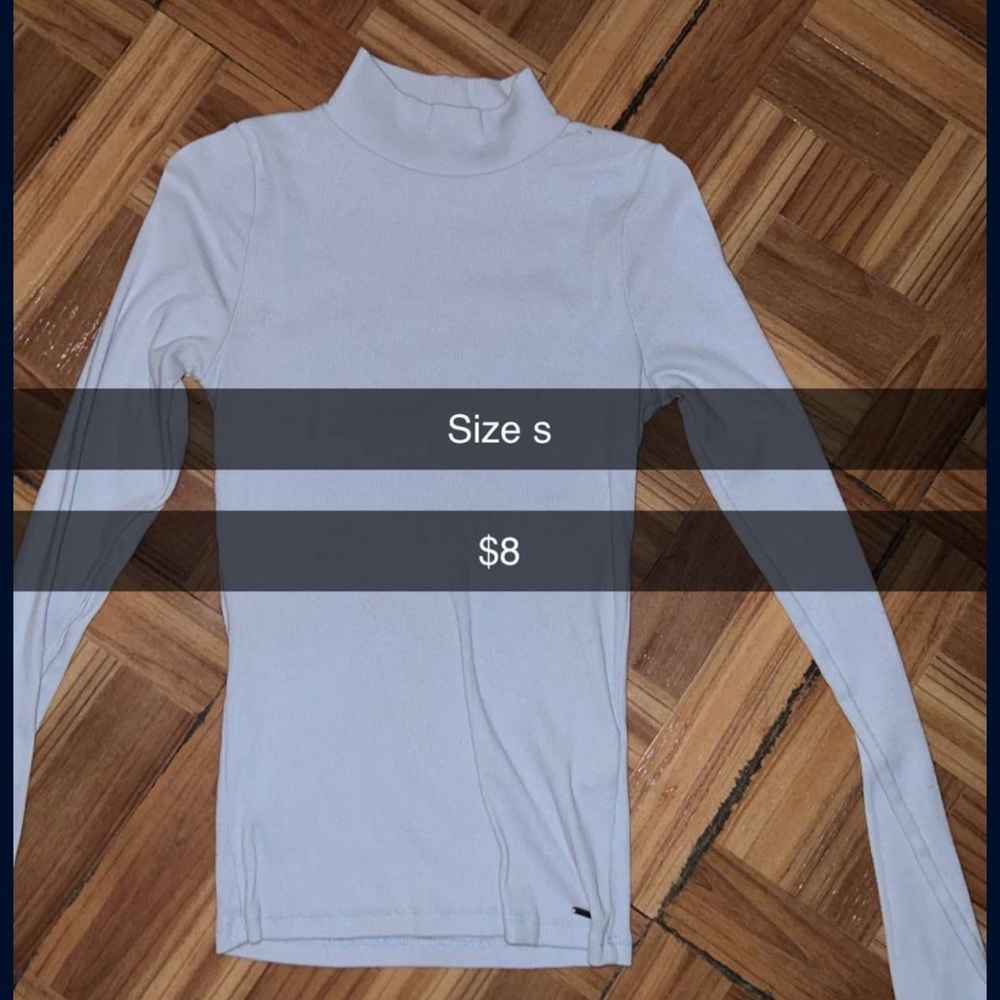 Size s turtle neck